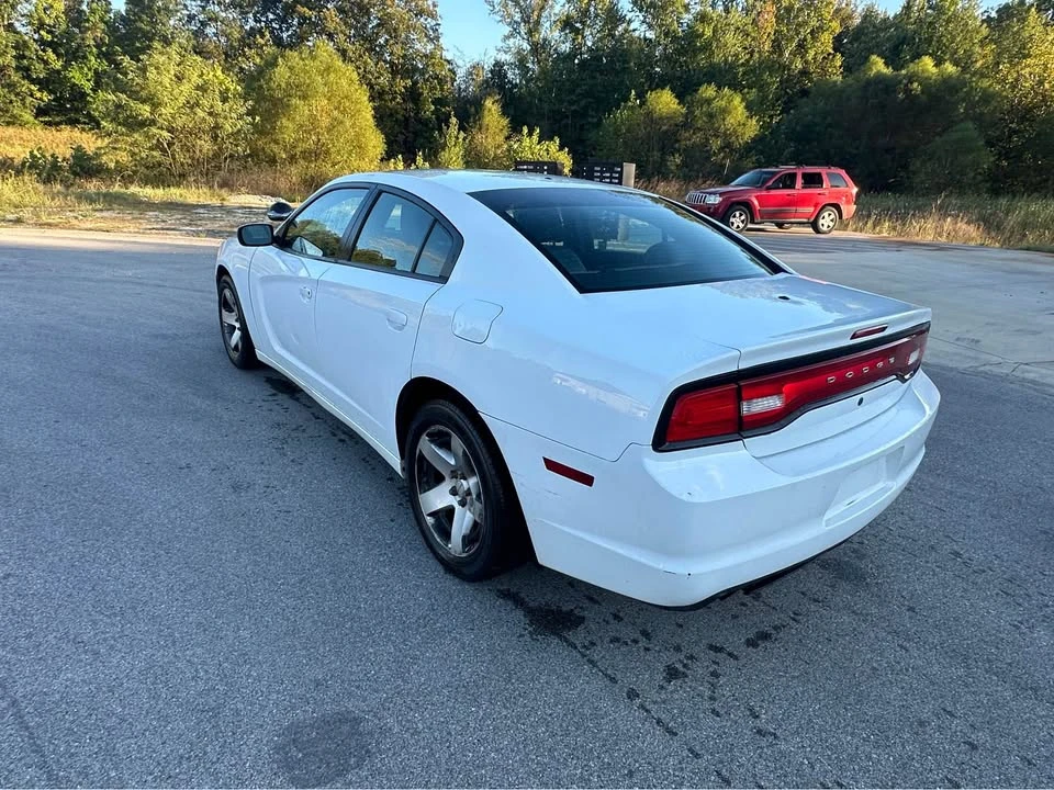 2014 Dodge Charger 7th Gen - Image 5 of 16