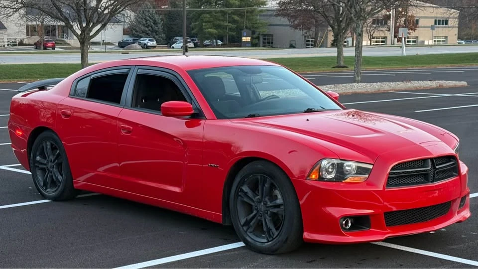 2014 Dodge Charger 7th Gen - Image 10 of 16