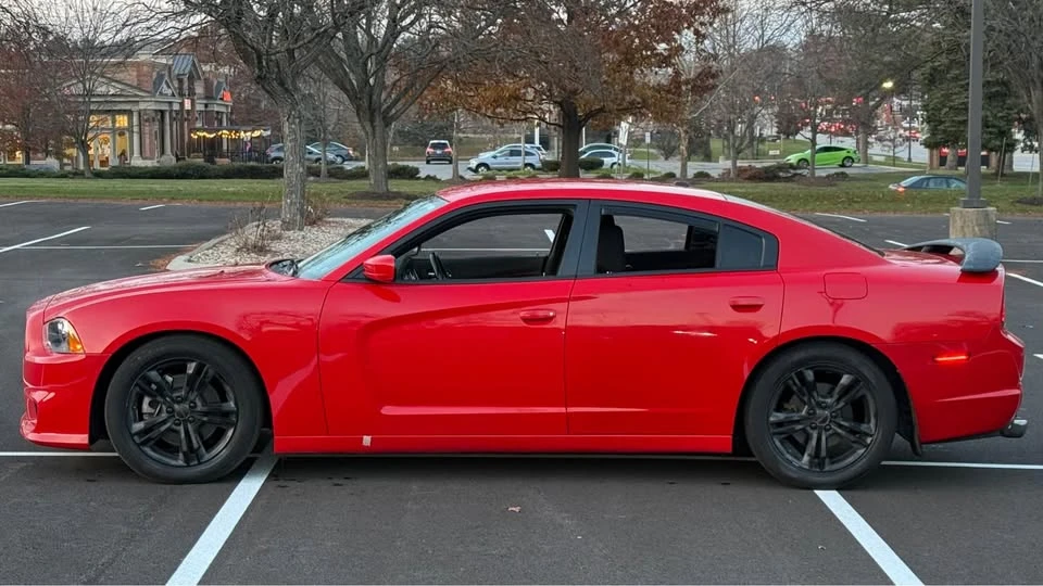 2014 Dodge Charger 7th Gen - Image 5 of 16