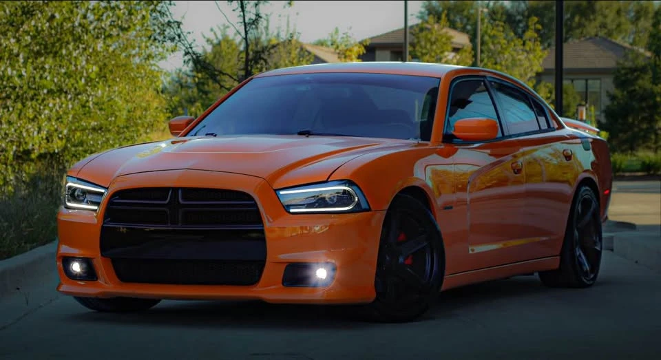 2014 Dodge Charger 7th Gen - Image 2 of 9