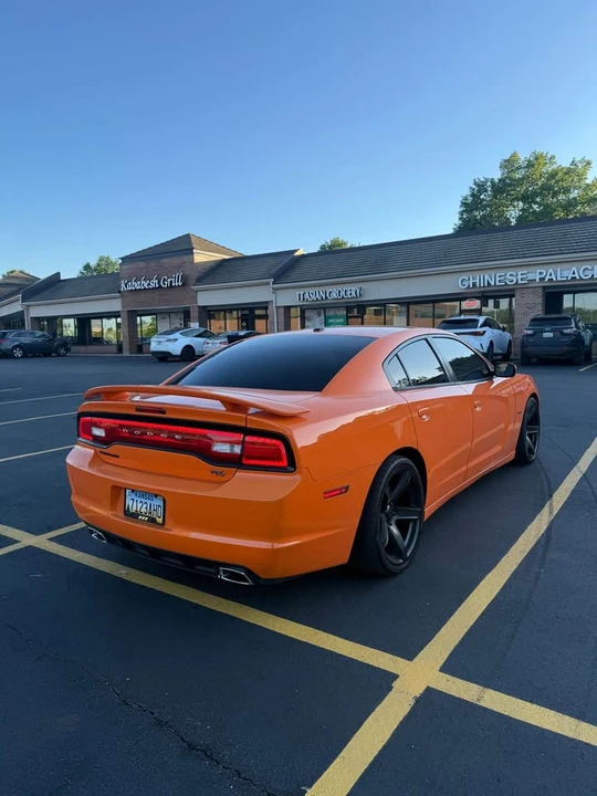 2014 Dodge Charger 7th Gen - Image 9 of 9