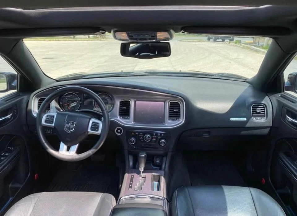 2014 Dodge Charger 7th Gen - Image 4 of 5