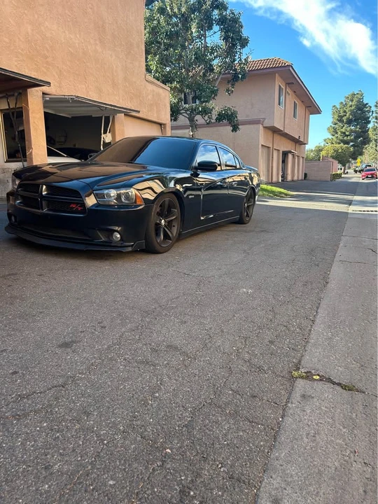 2014 Dodge Charger 7th Gen - Image 5 of 8