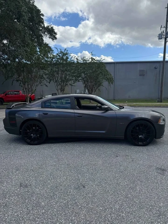 2014 Dodge Charger 7th Gen - Image 11 of 13