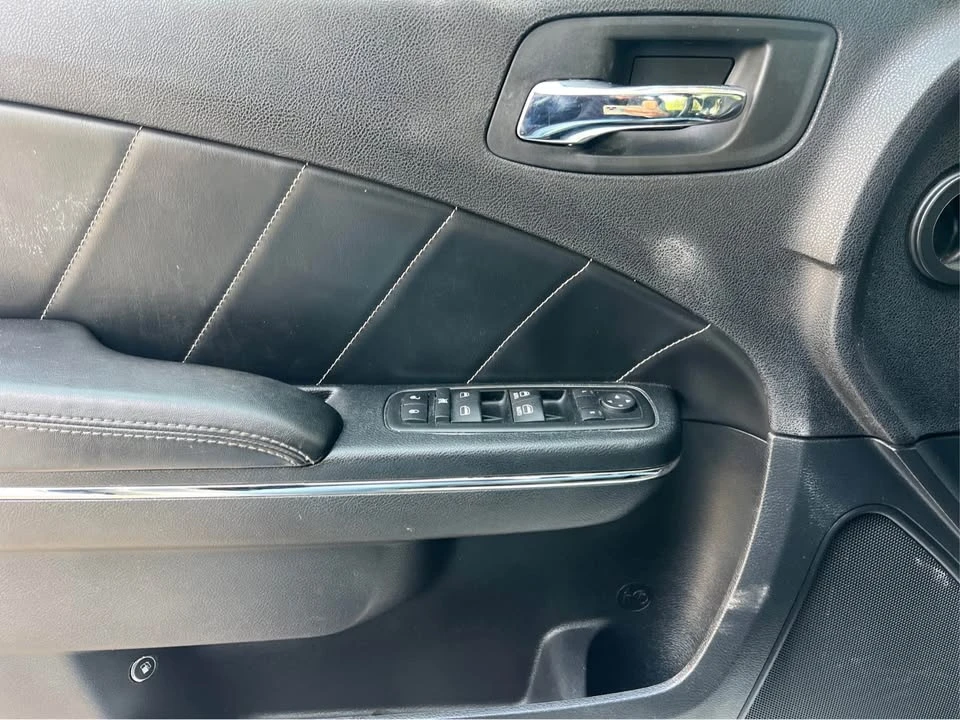 2014 Dodge Charger 7th Gen - Image 19 of 20