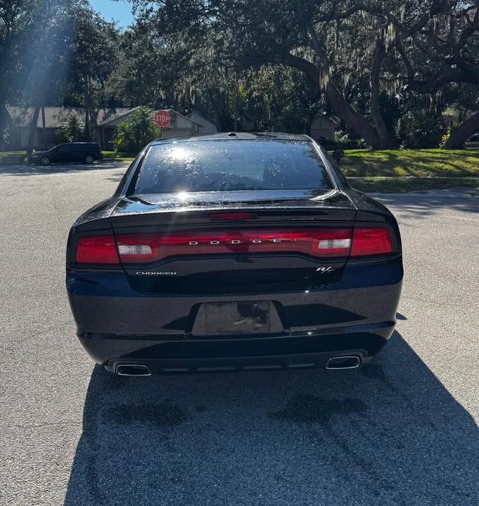 2014 Dodge Charger 7th Gen - Image 3 of 12