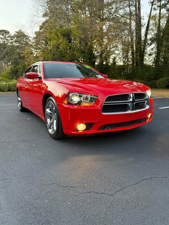 2014 Dodge Charger 7th Gen - Image 13 of 17