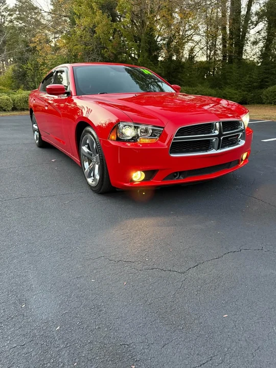 2014 Dodge Charger 7th Gen - Image 4 of 17