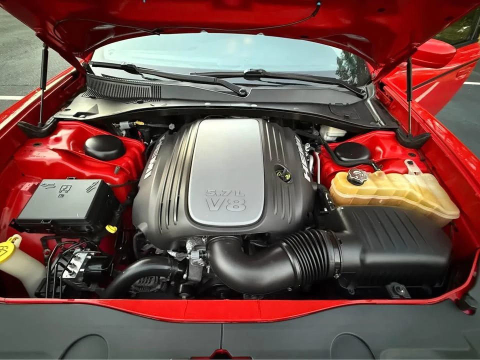 2014 Dodge Charger 7th Gen - Image 9 of 17