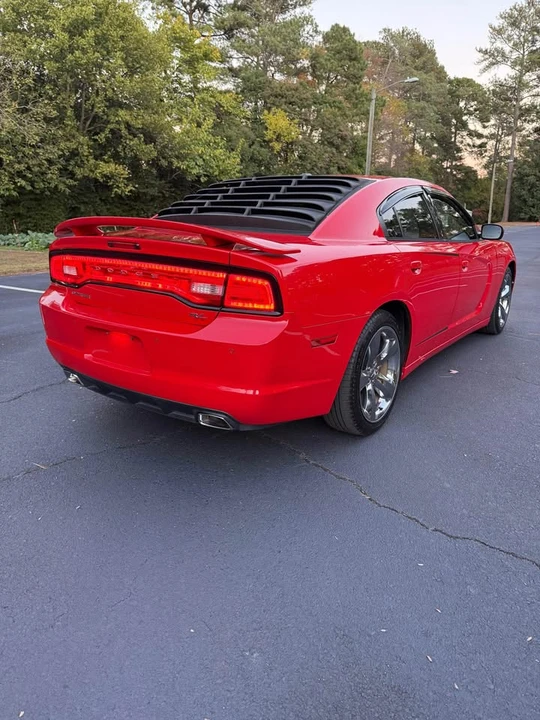 2014 Dodge Charger 7th Gen - Image 16 of 17