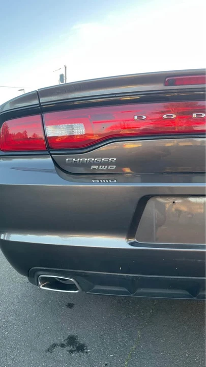 2014 Dodge Charger 7th Gen - Image 2 of 6