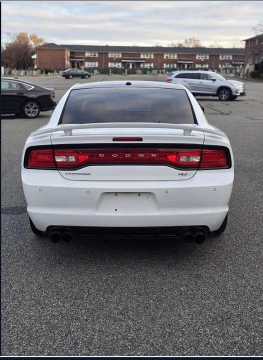 2014 Dodge Charger 7th Gen - Image 3 of 7