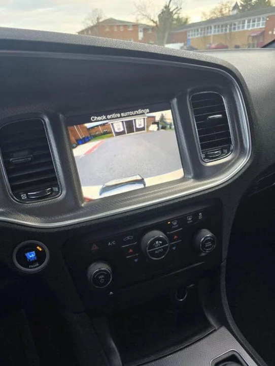 2014 Dodge Charger 7th Gen - Image 5 of 7