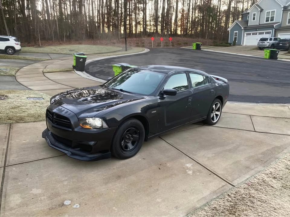 2014 Dodge Charger 7th Gen - Image 10 of 13