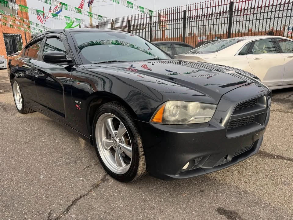 2014 Dodge Charger 7th Gen - Image 2 of 9