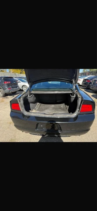 2014 Dodge Charger 7th Gen - Image 14 of 17