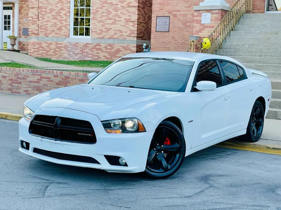 2014 Dodge Charger 6th Gen - Image 16 of 17