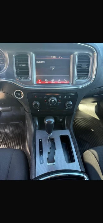 2014 Dodge Charger 7th Gen - Image 10 of 17
