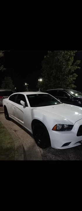 2014 Dodge Charger 7th Gen - Image 13 of 16