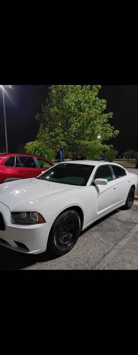 2014 Dodge Charger 7th Gen - Image 12 of 16