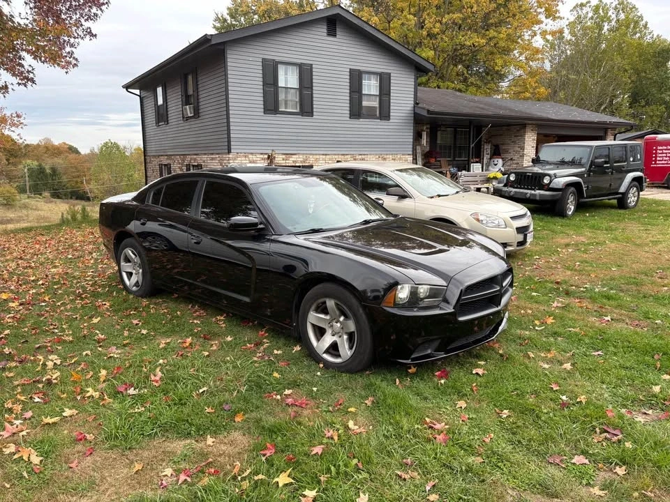 2014 Dodge Charger 6th Gen - Image 2 of 6