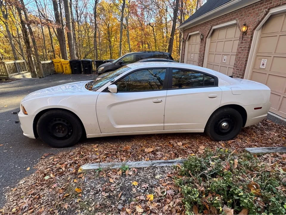 2014 Dodge Charger 6th Gen - Image 2 of 7