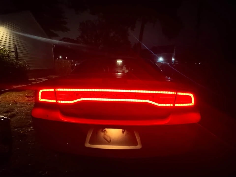 2014 Dodge Charger 6th Gen - Image 6 of 9
