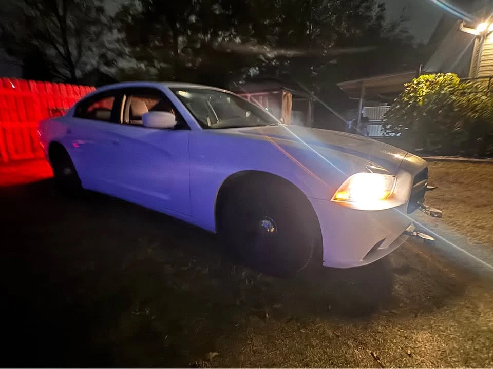 2014 Dodge Charger 6th Gen - Image 2 of 9