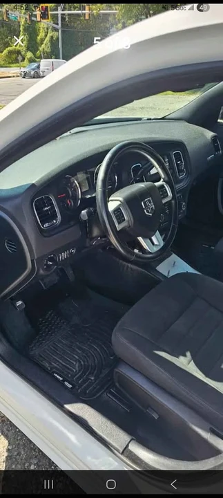 2014 Dodge Charger 7th Gen - Image 3 of 17
