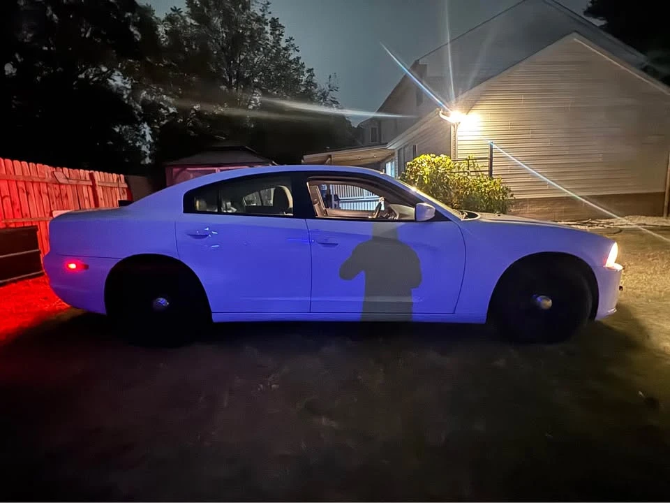 2014 Dodge Charger 6th Gen - Image 3 of 9
