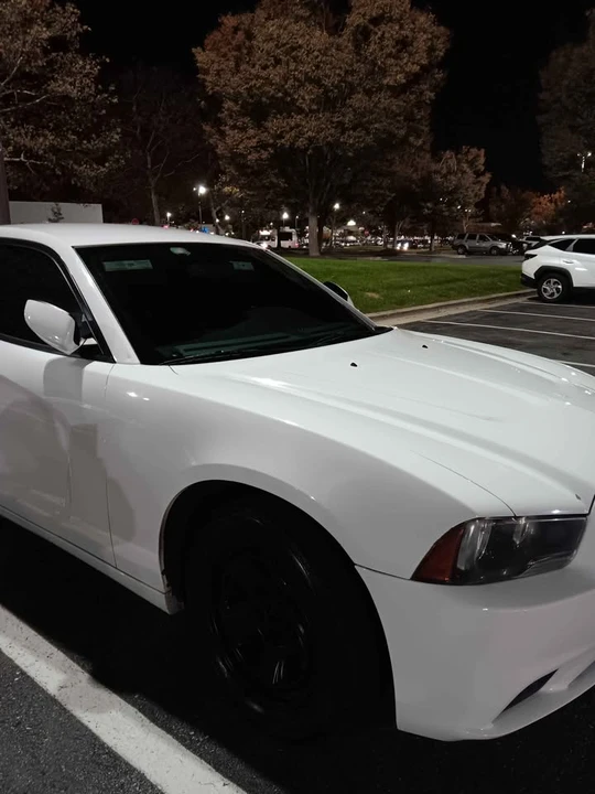 2014 Dodge Charger 7th Gen - Image 12 of 17