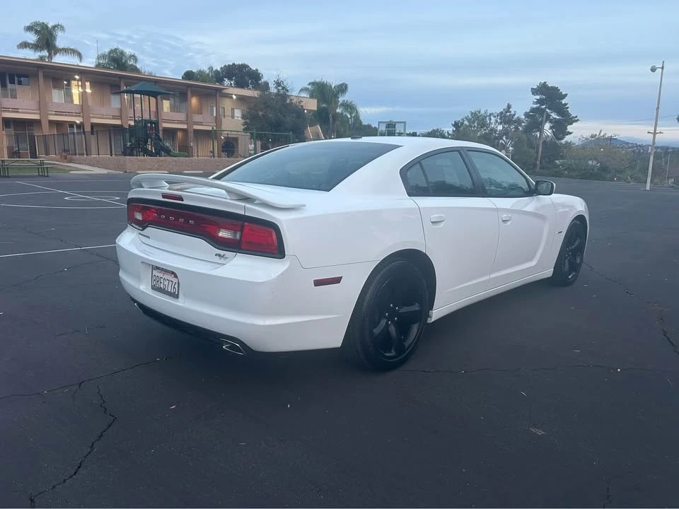 2014 Dodge Charger 6th Gen - Image 3 of 13