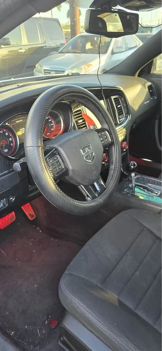 2014 Dodge Charger 7th Gen - Image 11 of 19