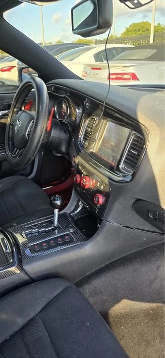 2014 Dodge Charger 7th Gen - Image 10 of 19