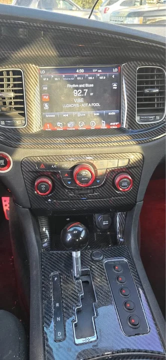 2014 Dodge Charger 7th Gen - Image 15 of 19