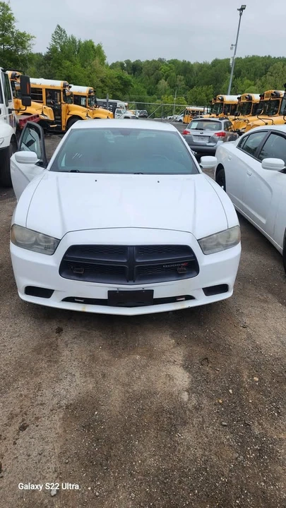 2014 Dodge Charger 7th Gen - Image 17 of 19