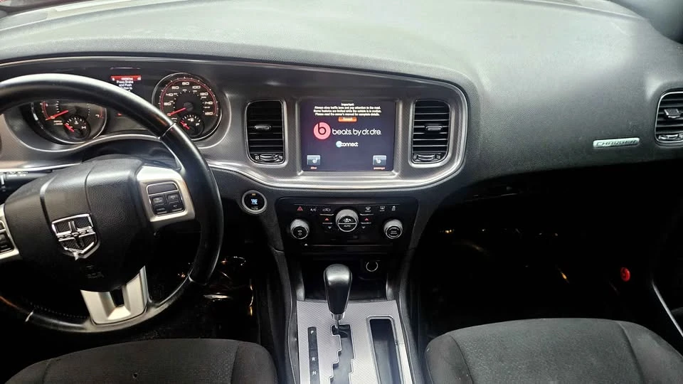 2014 Dodge Charger 6th Gen - Image 8 of 12