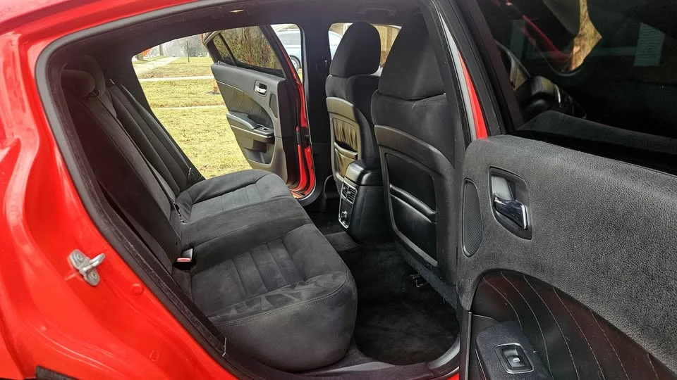 2014 Dodge Charger 6th Gen - Image 7 of 12