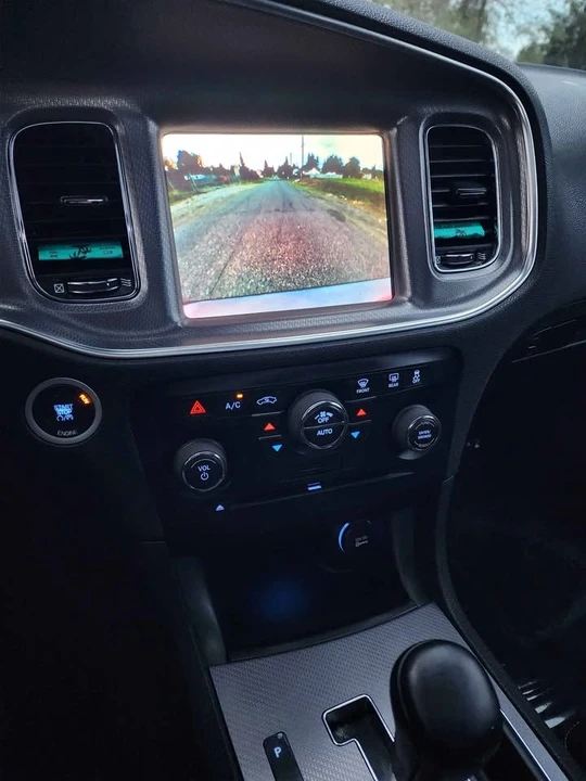 2014 Dodge Charger 6th Gen - Image 16 of 19