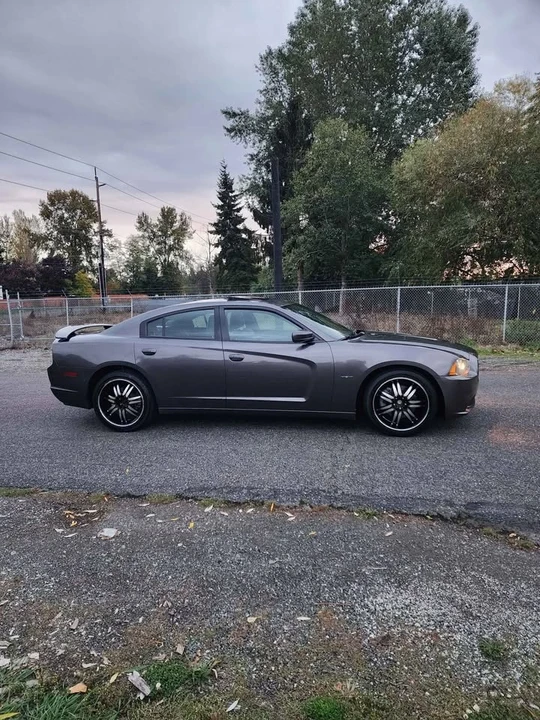 2014 Dodge Charger 6th Gen - Image 3 of 19