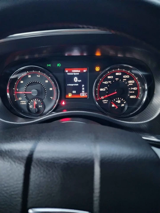2014 Dodge Charger 6th Gen - Image 17 of 19