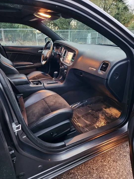 2014 Dodge Charger 6th Gen - Image 14 of 19