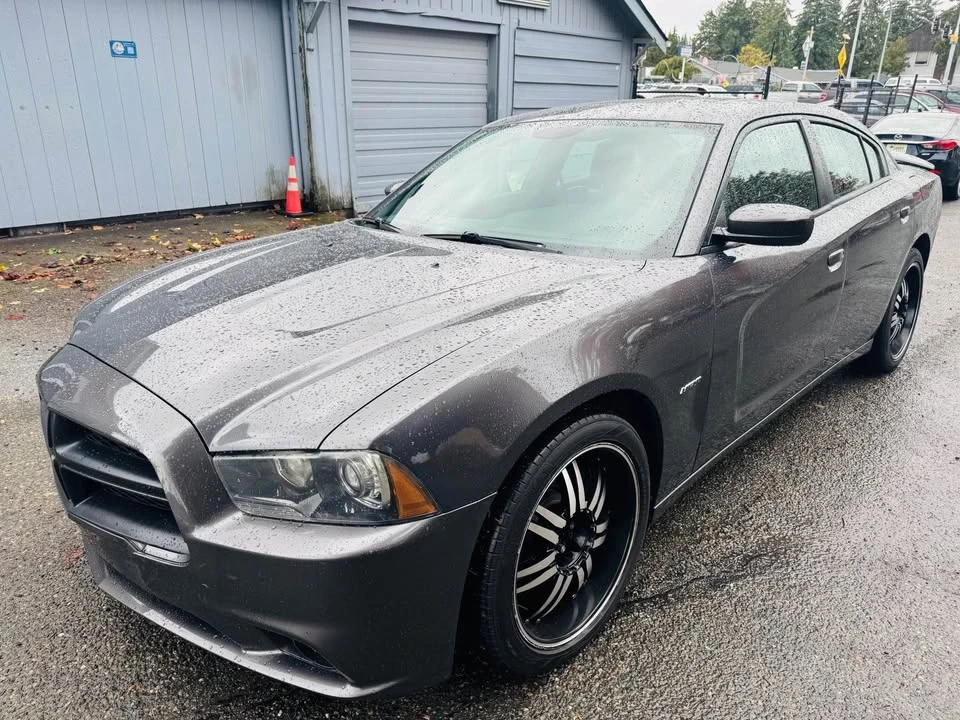 2014 Dodge Charger 6th Gen - Image 4 of 17
