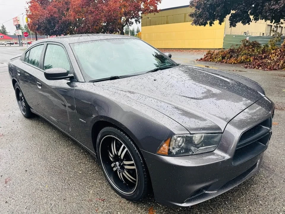2014 Dodge Charger 6th Gen - Image 6 of 17