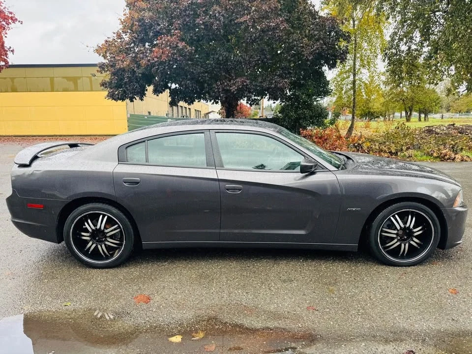 2014 Dodge Charger 6th Gen - Image 2 of 17