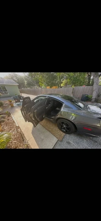 2014 Dodge Charger 6th Gen - Image 4 of 7