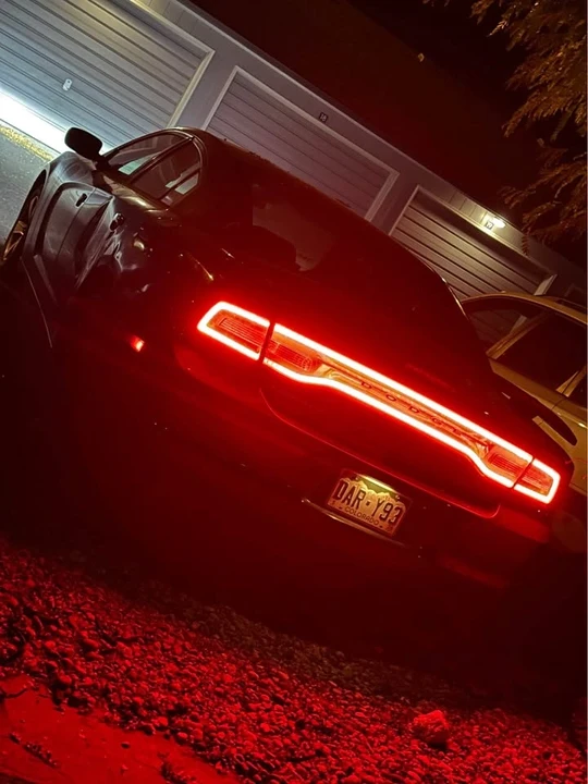 2014 Dodge Charger 6th Gen - Image 4 of 4