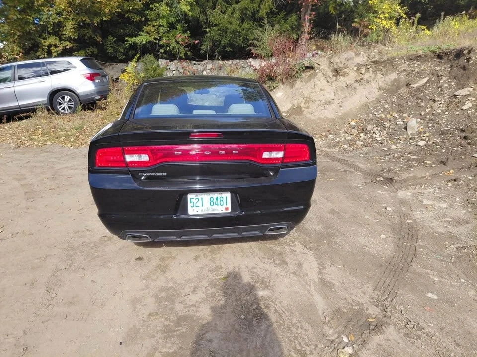 2014 Dodge Charger 6th Gen - Image 12 of 14