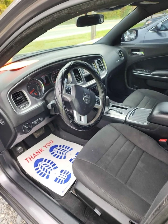 2014 Dodge Charger 7th Gen - Image 5 of 7