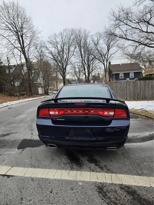 2014 Dodge Charger 6th Gen - Image 4 of 7